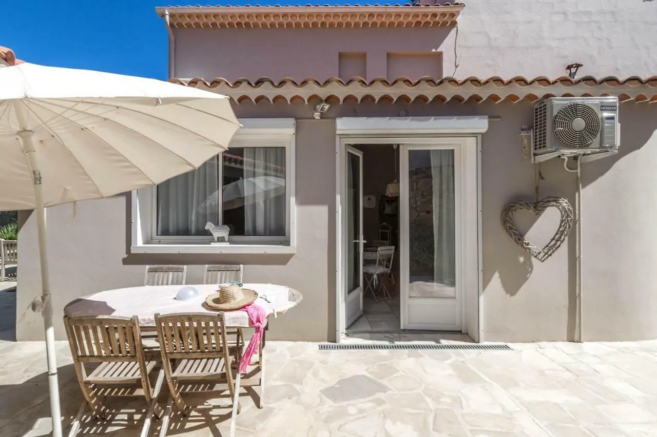Mer Du Mer Roquebrune-sur-Argens 5*,  France